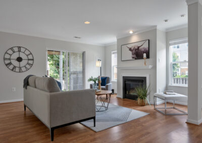 6 47396 Victoria Falls Square Sterling